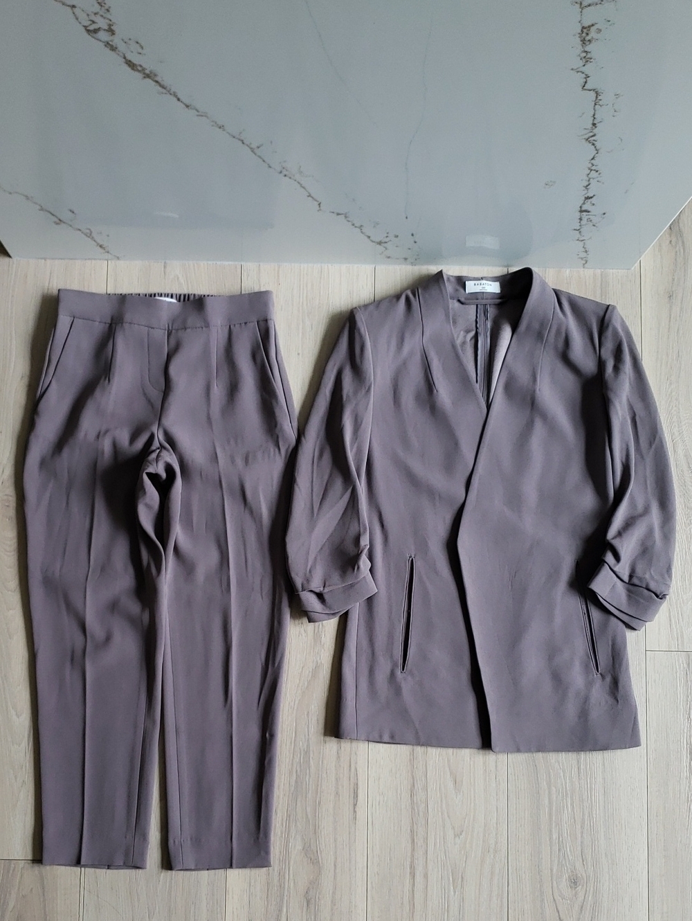 Aritzia Babaton Atelier Suit Set Womens 00 Mauve Grey 2Pc